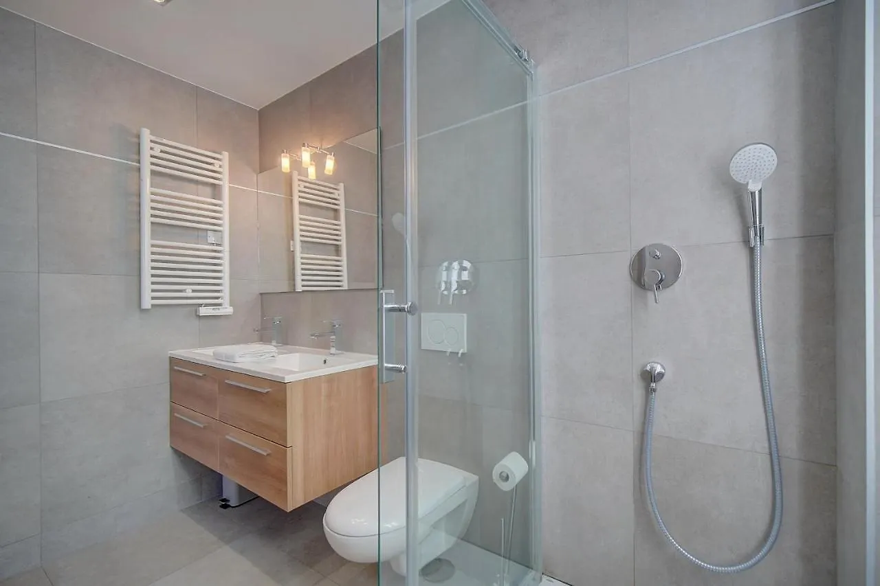 Апартаменты Brand New 2 Bedroom Gambetta Fully Renovated 2021- 5 Mns Palais By Olam Properties Канны Франция