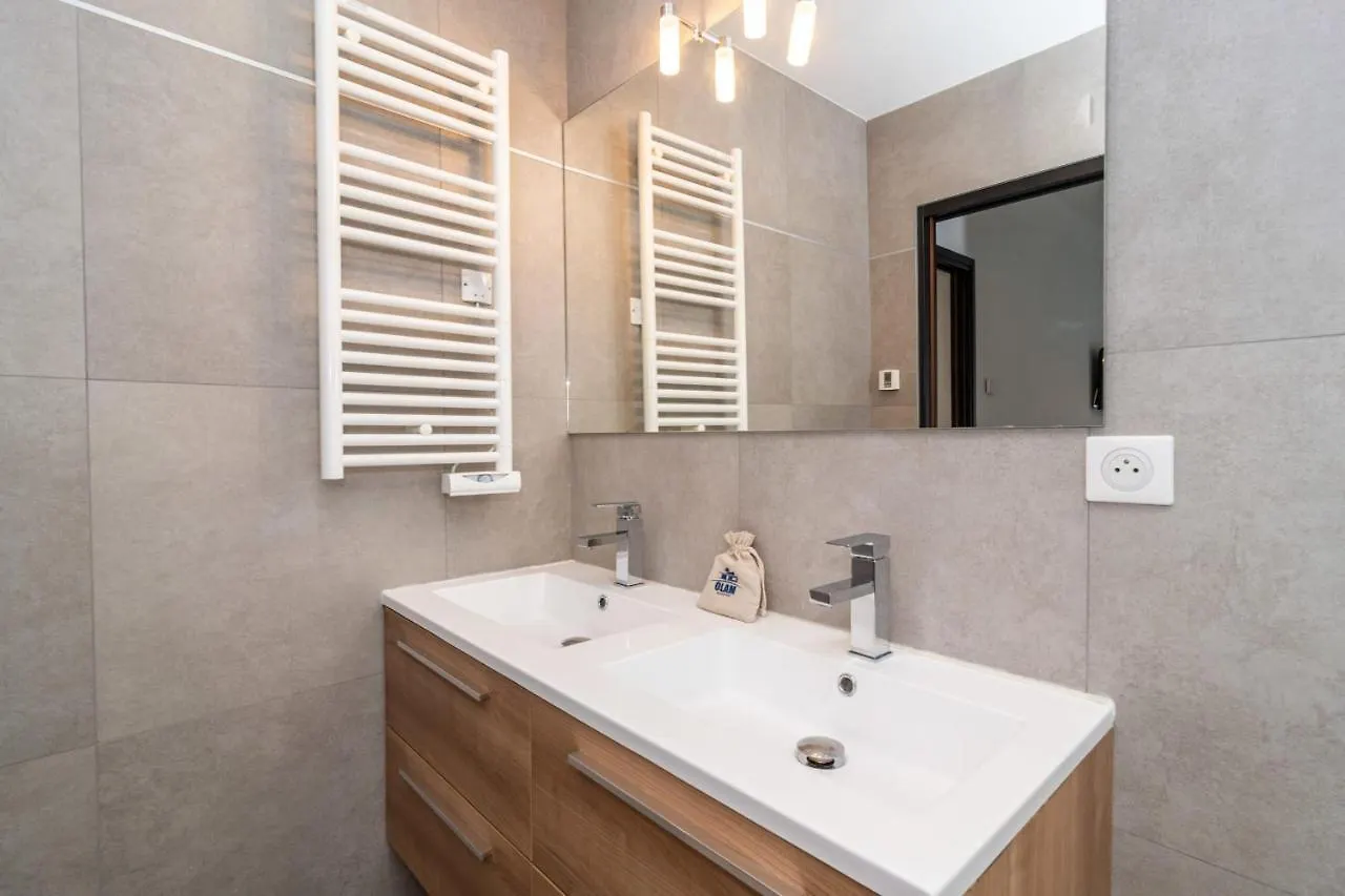Brand New 2 Bedroom Gambetta Fully Renovated 2021- 5 Mns Palais By Olam Properties Канны